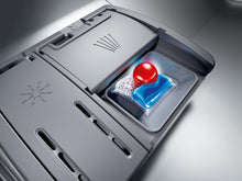 Load image into Gallery viewer, Bosch SMS2HVW67G Dishwasher - White - 14 Place Settings