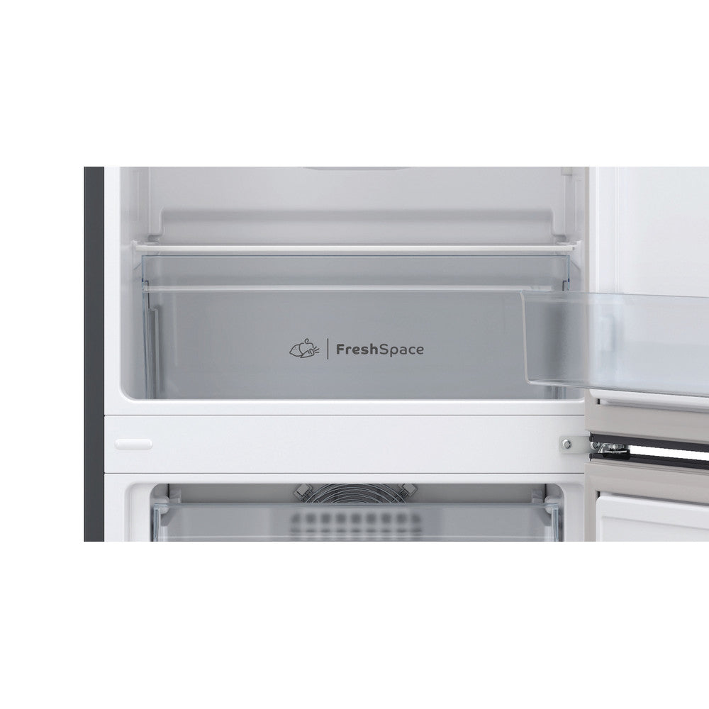 Indesit IB55732BUK 55cm Low Frost Freestanding fridge freezer - Black