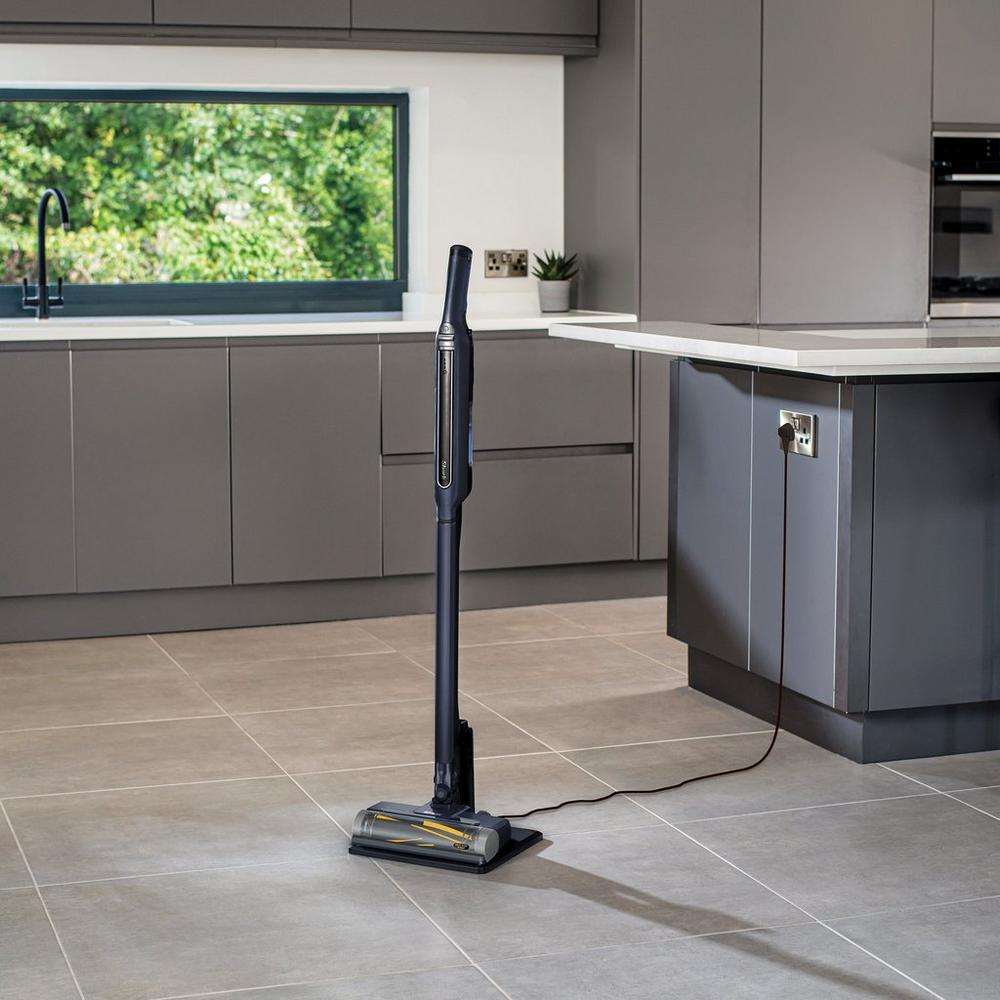 Shark WV362UKT Cordless Stick Vacuum Cleaner Run Time 32minutes