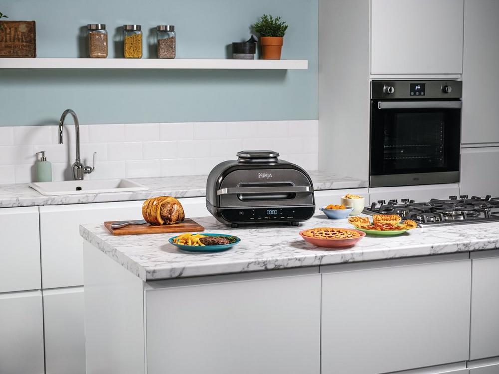 Ninja AG551UK Foodi MAX Health Grill & Air Fryer - Black/Stainless Steel