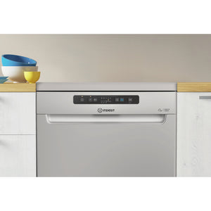 Indesit My Time DFC2B16SUK Dishwasher - Silver