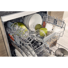 Load image into Gallery viewer, Hotpoint HFC3C26WCUK Dishwasher - White