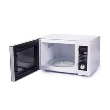 Load image into Gallery viewer, Igenix IG3093 30 Litre 900W Digital Microwave White