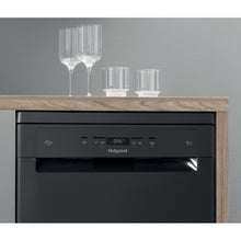 Load image into Gallery viewer, Hotpoint HFC3C26WCBUK Dishwasher - Black