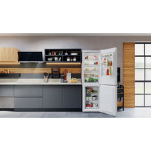 Load image into Gallery viewer, Hotpoint H5X82OW 60cm FrostFree Fridge Freezer E Low Energy - White