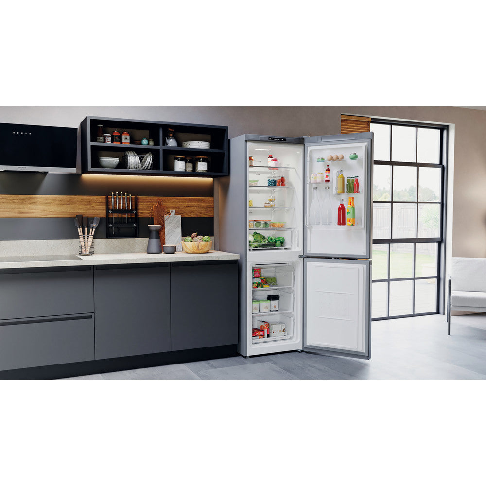 Hotpoint H3X81ISX 60cm FrostFree Fridge Freezer - Satin Stainless Steel