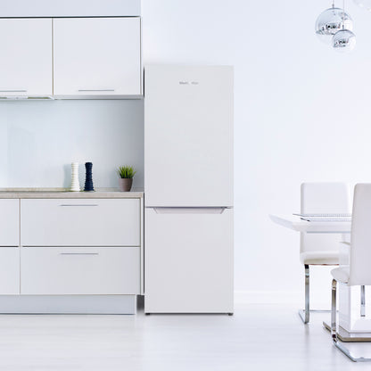 Montpellier MLF150EW Wide Low Frost Fridge Freeze