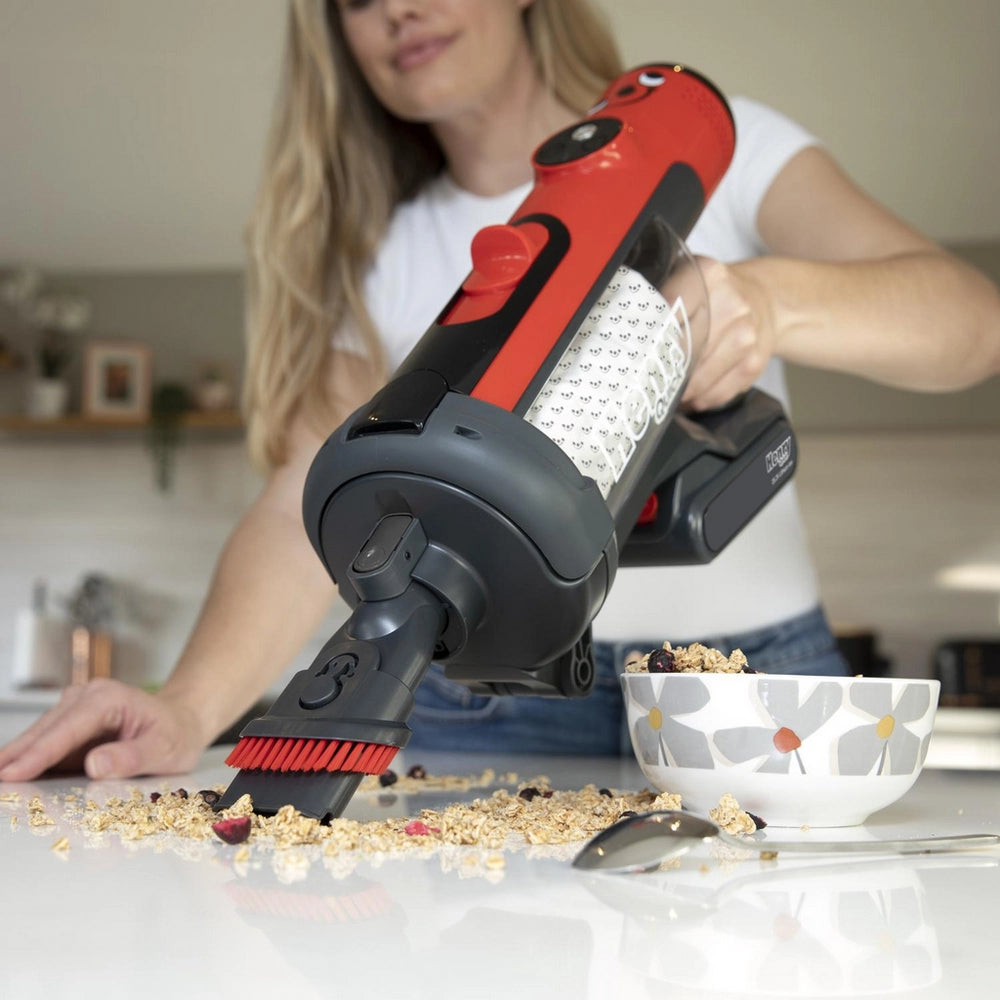 Numatic 916177 Henry Quick Vacuum - 60 Minutes Run Time - Red