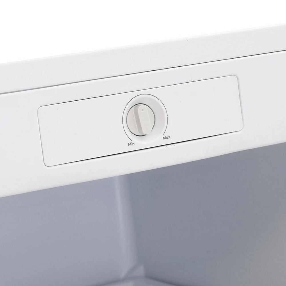 Sensis RFTLF01Z54EW 55cm Low Frost 138cm Tall Freezer - White
