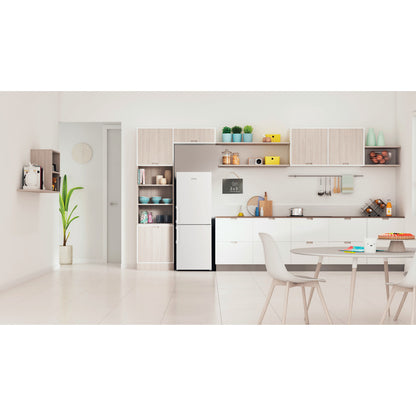 Indesit IB55532WUK 55cm Low Frost Freestanding fridge freezer - White