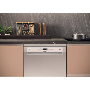 Hotpoint Maxi Space H7F HP43 X UK Freestanding 15 Place Settings Dishwasher