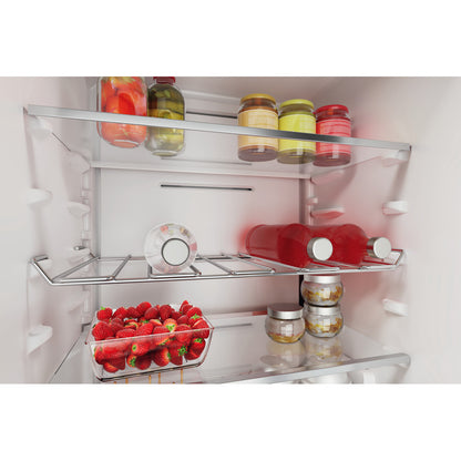 Hotpoint built in fridge freezer 70/30 - HTC20T322