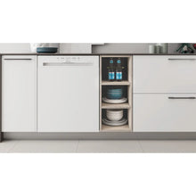 Load image into Gallery viewer, Indesit Push&amp;Go I3B L626 UK Built-in Dishwasher
