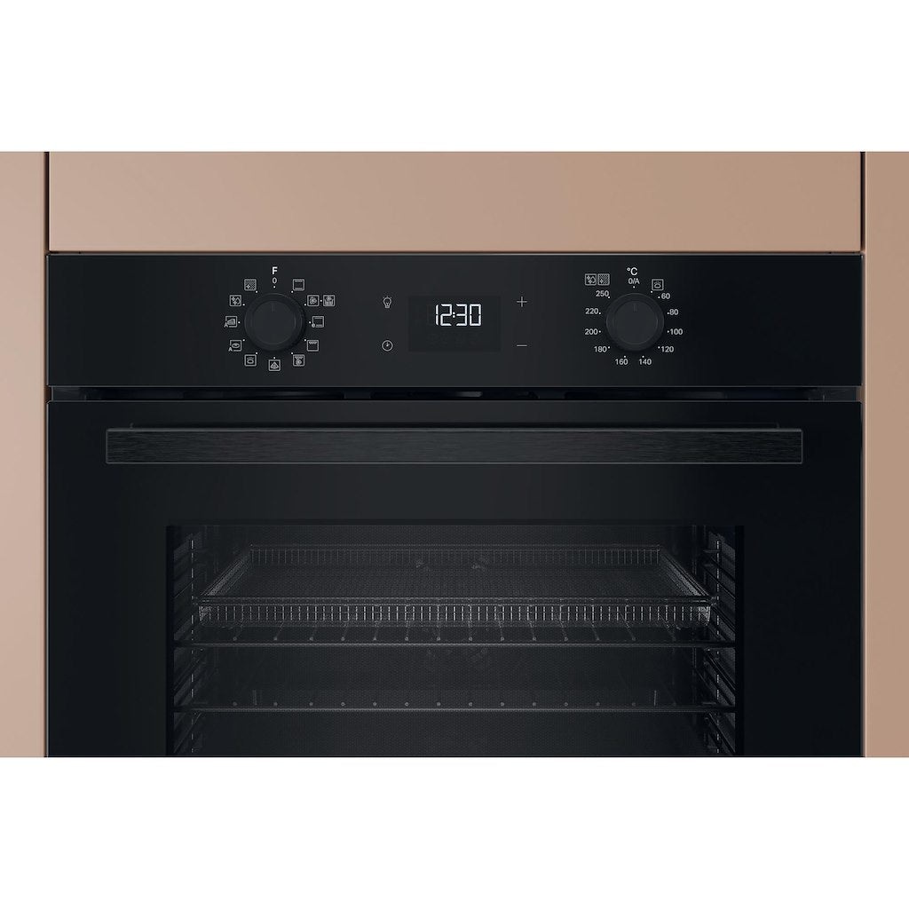 Hotpoint - HO458CFBUK Class 2 Single Fan Oven - Catalytic Liners - Multifunction 8 - 71L - In Black