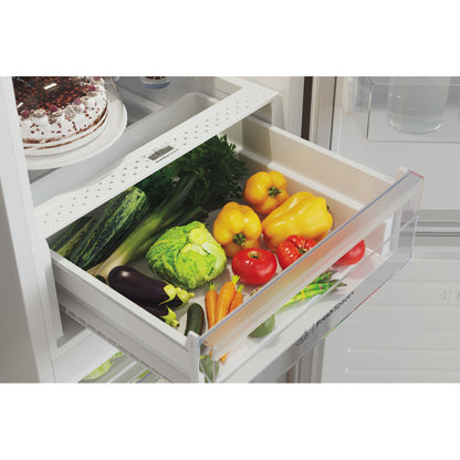 Indesit INFC850TI1S1 60cm Frost Free Fridge Freezer Silver 1.86m F Rated
