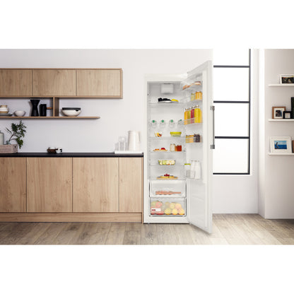 Hotpoint SH6A2QWR White 167cm Tall Larder Fridge