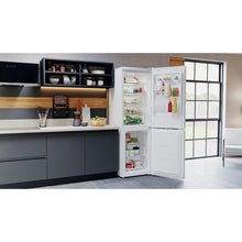 Load image into Gallery viewer, Hotpoint H5X82OW 60cm FrostFree Fridge Freezer E Low Energy - White

