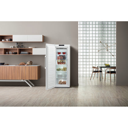 Hotpoint UH6F2CW White 222 Litre FrostFree Freezer