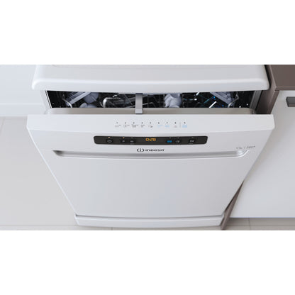 Indesit DFO3T133FUK Dishwasher 14 Place Settings - White