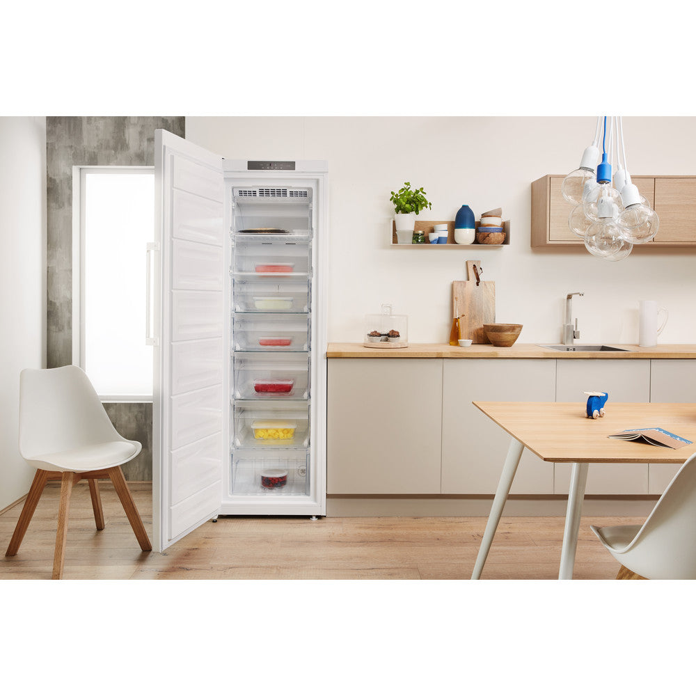 Indesit UI8F2CW 260 Litre 187cm Tall FrostFree Freezer